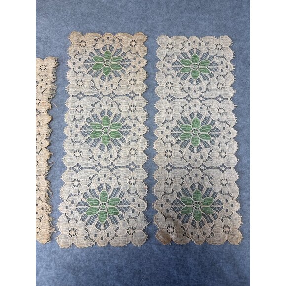 Vintage Handmade Crochet Lace Doilies Green Floral Accents Set 3 Table Decor 11" - Picture 3 of 9